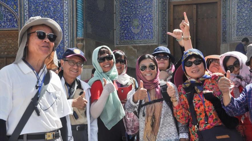 سفر توریست خارجی به ایران